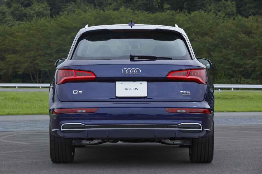  Audi Q5 TFSI Quattro S-Line 2017 года  (JP) (фото 9 из 18)